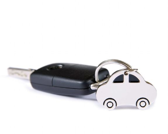 Autoschlüssel mit Schlüsselanhänger